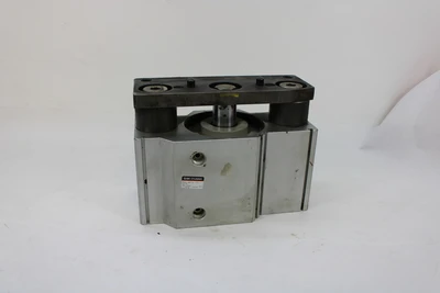 USED SMC MGQL100-50-Z73L-XC18