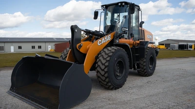 USED 2025 Case 621G