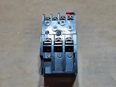 Used TELEMECANIQUE LR1-D09 308 Misc Electrical & Power Parts British Columbia CA | Lenmark #1438996