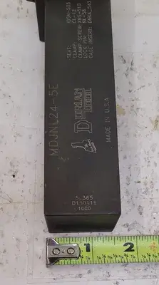 USED DORIAN TOOL MDJNL24-5E TOOL HOLDER