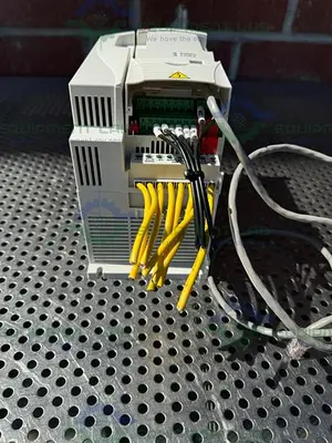 USED ABB ACS355-03E-09A8-2 FREQUENCY CONVERTER 3 HP, 200-240V, 2.2 KW