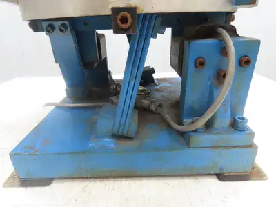 J&J Engineering V101 Vibratory Bowl Parts Feeder 115V Magnetic Coil Stainless