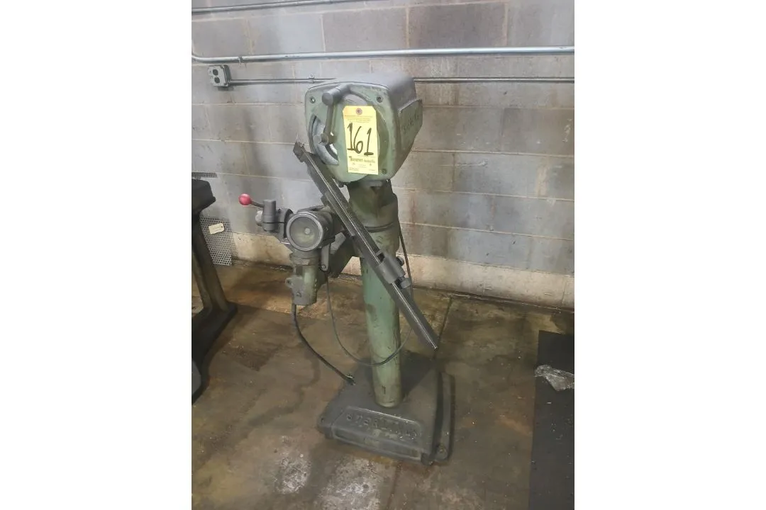Used _UNKNOWN_ _UNKNOWN_ Drill Grinders Ohio US | Thompson Auctioneers #1547160