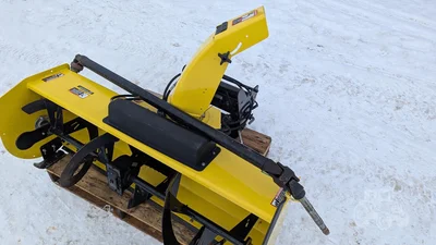 USED 2015 JOHN DEERE 1023E