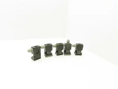Schmersal AZ16-12ZVRK Safety Interlock Switch 1/NO 2/NC Contacts  Lot of 5