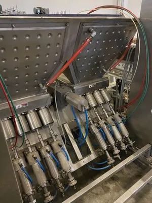 Used 2002 RAQUE FOOD SYSTEMS, LLC PF2.5-8 4×2 Piston Fillers California US | BakeryEquipment.com #1554924