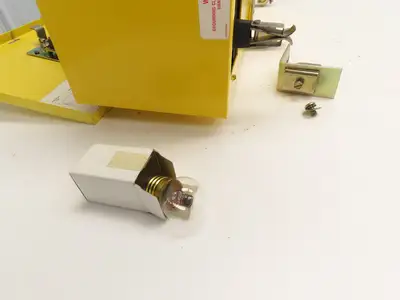 Cutler Hammer 377D993G01 Fused Busway Disconnect 3PH to 1PH Transformer 15A 115V