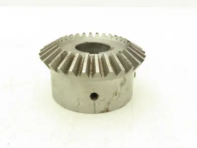 Boston Gear L153Y-G RRX Bevel Gear 10 DP 20A 1.5:1R 30Teeth 1" Bore 1/4" Keyway