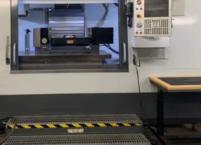 2018 HAAS VF-6/40 Vertical Machining Centers | Toolquip, Inc. (2)