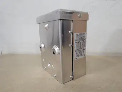 NEW HUBBELL HBL13R89D
