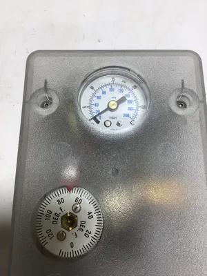 Johnson Controls Two Position Pressure Controller