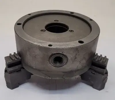 USED BISON 6 INCH - 3 JAW CHUCK