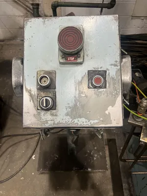 USED WILLIAMS WHITE & COMPANY WILLIAMS WHITE & COMPANY CUSTOM PRESS