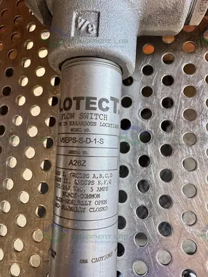 Used DWYER FLOTECHT V6EPS-S-D-1-S FLOW SWITCH W/ CROUSE MINDS LBY25 SA ELBOW Test Equipment - Other California US | Equipment Lab #1427413