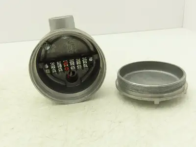 Honeywell Y3D10-S12-4-F9 Level Transducer Controller With 9" Probe 3/4" NPT