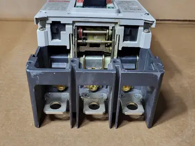 Used EATON LGH3630NN Switchgears British Columbia CA | Lenmark #409259
