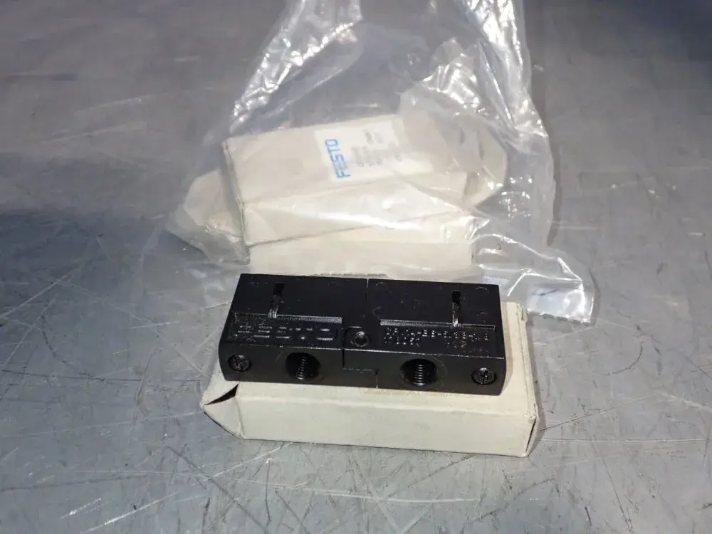 NEW FESTO CPV14BS5/3G1/8