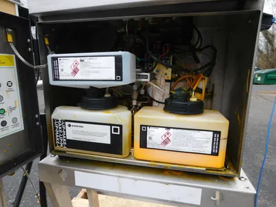 USED DOMINO INK JET CODER TYPE A 100