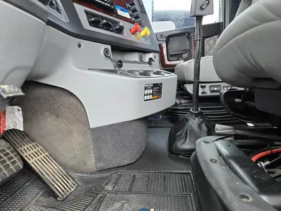 USED 2023 FREIGHTLINER CORONADO 122 SD