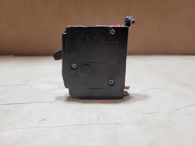 15 Amp, 1 Pole, 120/240 Volt Circuit Breaker Type QO
