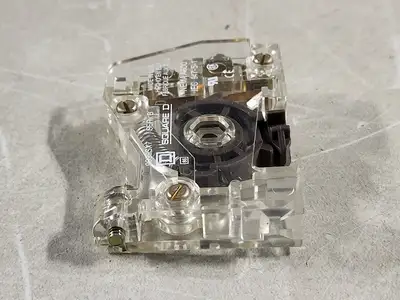 USED SQUARE D 9999SX7