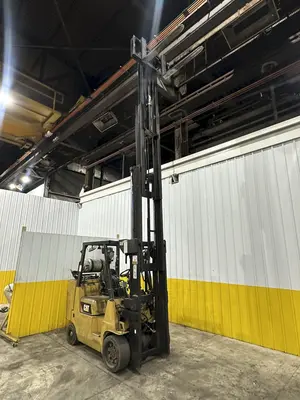 USED CAT FGC40K