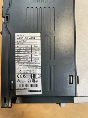 USED Schneider Electric Schneider Electric Altivar ATV312HU40N4