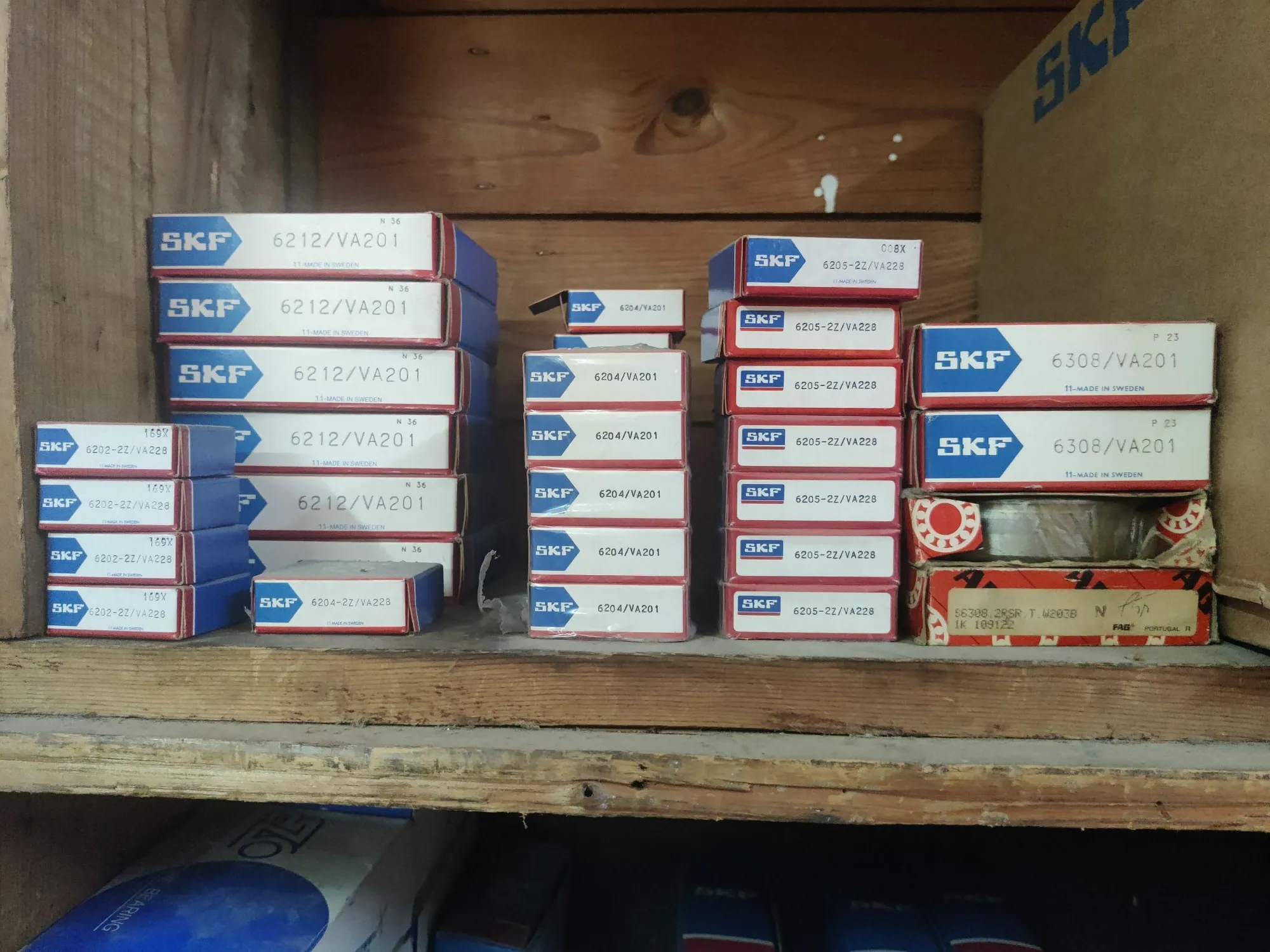 NEW SKF SKF DBBB VA TYPE ( FOR HIGH TEMP)