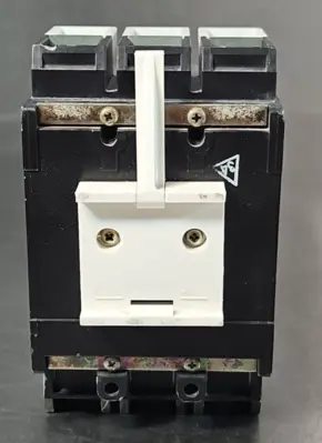 Westinghouse GD 22K Circuit Breaker 3 Poles 480V (BIN433)