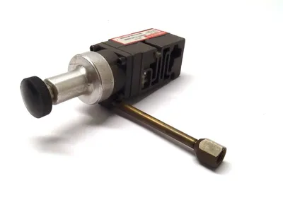 USED NUMATICS PRESSURE REGULATOR