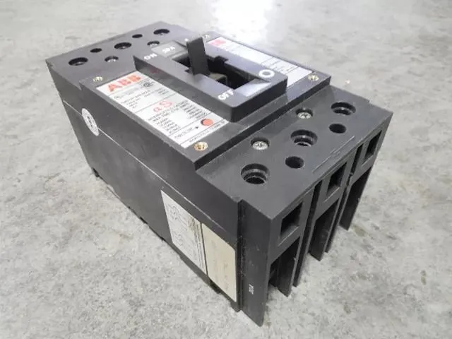 ABB UXAB 727131 R 103 Circuit Breaker 20 Amps 600VAC Used