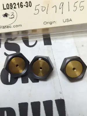 New | in-Stock ITW L09216-30 Nozzles Ohio US | Surplus Asset Holdings #1234203