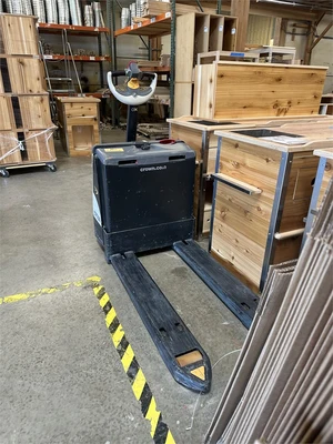 Used CROWN WP3035-45 Pallet Jacks California US | MachineryMax #1318355