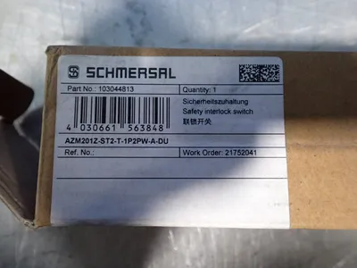 Used SCHMERSAL AZM201ZST2T1P2PWADU Relays & Switches Ohio US | HGR 24 #797228