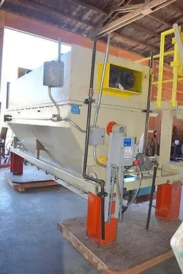 Horizontal Metering Surge Bins