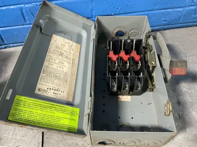 Used SQUARE D _UNKNOWN_ Switchgears Ohio US | HGR 24 #1314206