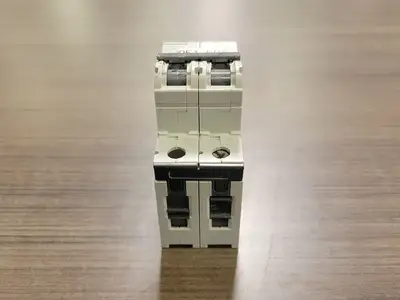 USED SIEMENS 5SY62-C4