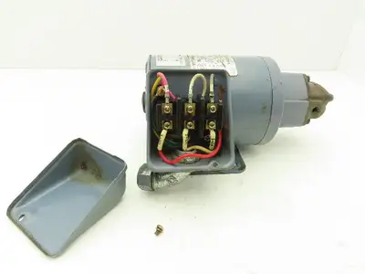Nippon TOP-1ME100-11MA-U Trochoid Oil Pump Gerotor Type 0.1kw 220V 3Ph