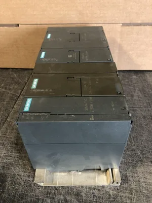 Siemens ET 200M IM 153-2 Interface Module w/ 3 DP/PA Coupler Bus Link Modules