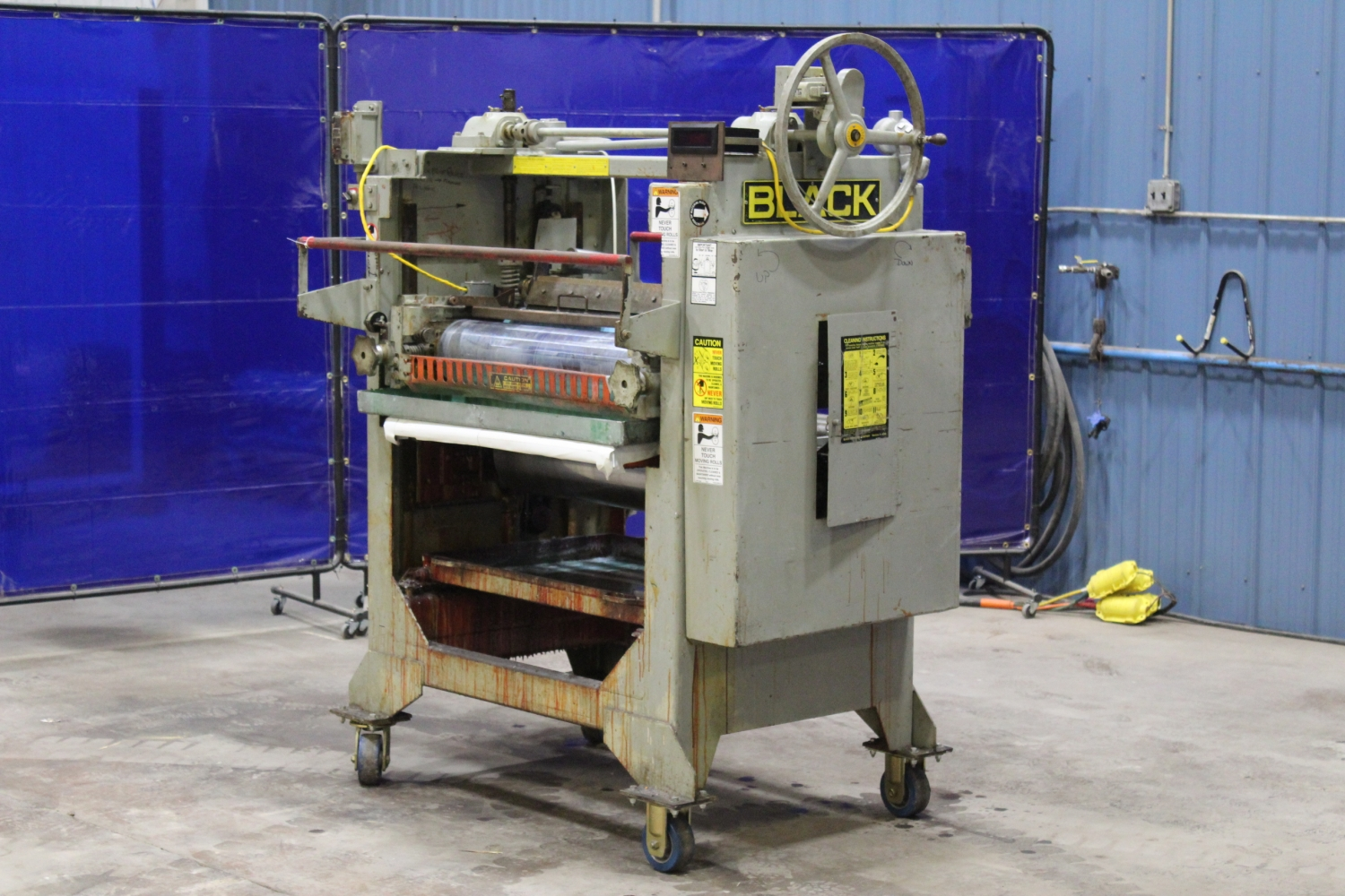Black Brothers 32" Reverse Roller Coat Laminator