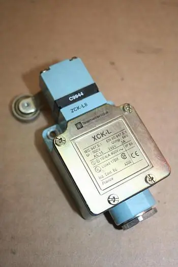 Used TELEMECANIQUE ZCK-L8 XCK-L Relays & Switches Michigan US | Ideal Machinery #596978