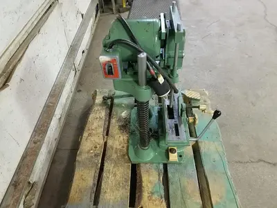 USED US CUTTING CHAIN MANUFACTURING CO. BCM
