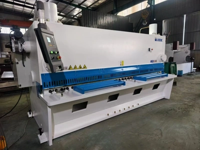 LVDCNC CNC Guillotine Shear, brand new showroom machine, VIDEOS, POA