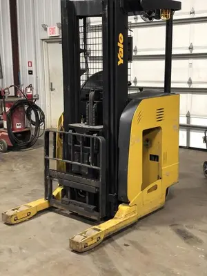 USED 2007 YALE NR040DA