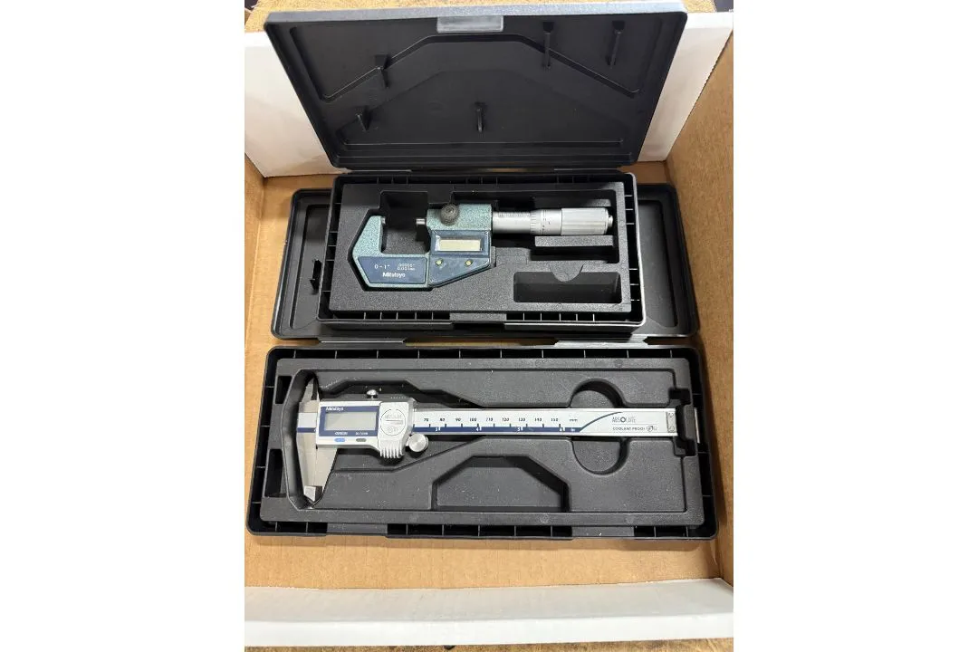 Used _UNKNOWN_ _UNKNOWN_ Measurement Kits Utah US | KD Auctions #1549543