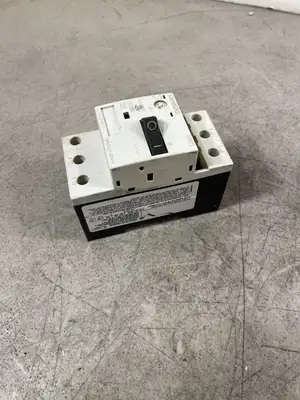 USED Siemens Siemens 3RV1 3RV1011-0GA10