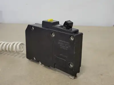 USED SQUARE D QO115