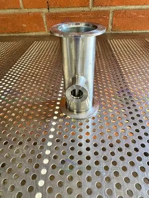 Used 3 WAY STAINLESS STEEL KF 50 TO KF 16/10 ELBOW NIPPLE VACUUM FITTING Valves/Fittings California US | Equipment Lab #1317035