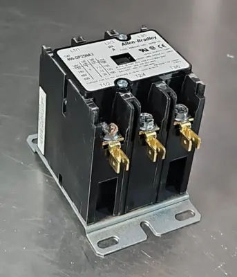 Allen Bradley 400-DP25NA3 Ser A Contactor loc4C32