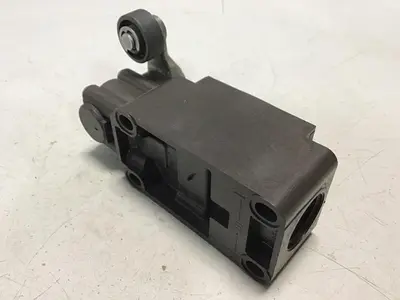USED SCHMERSAL T4VH 336-02Z